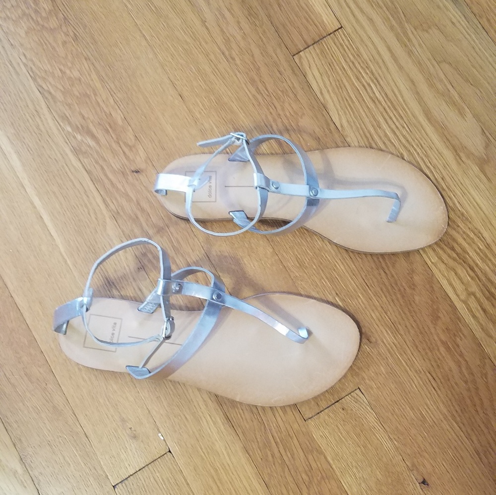 Women's sandal. Only worn once.